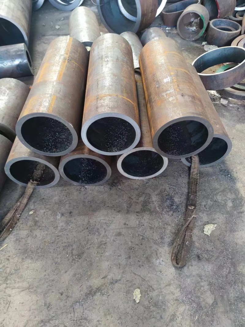 阳春阳春阳春12Cr1MovG无缝钢管切割