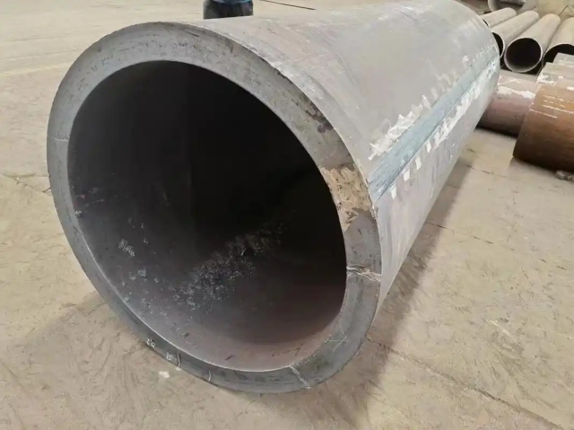 阳春30CrMo大口径无缝钢管